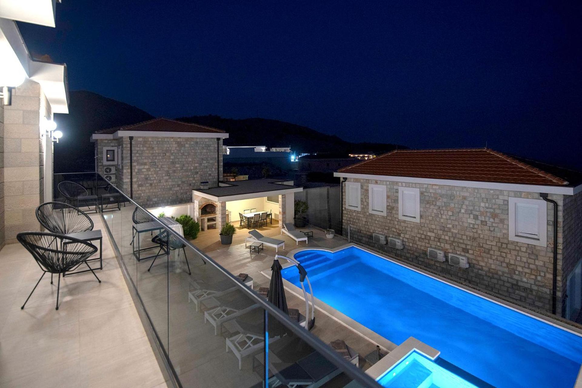 Luxury Villa Miriam With Private Pool And Jet Pool Near Dubrovnik Ivanica ภายนอก รูปภาพ